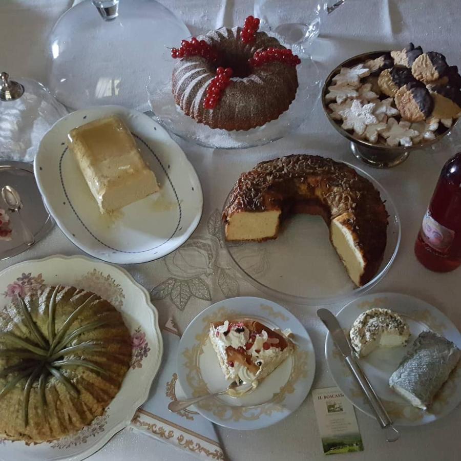 La Terrazza Sui Vigneti-Rovescala Bed & Breakfast San Damiano al Colle Dış mekan fotoğraf