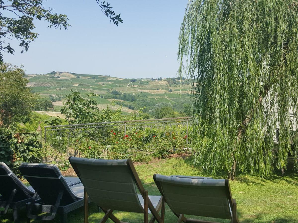 La Terrazza Sui Vigneti-Rovescala Bed & Breakfast San Damiano al Colle Dış mekan fotoğraf