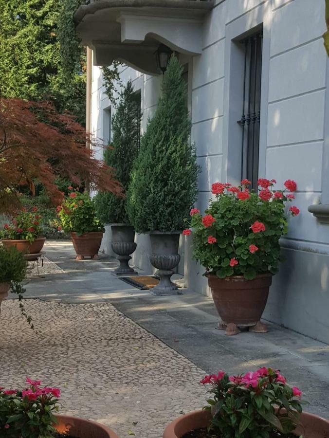 La Terrazza Sui Vigneti-Rovescala Bed & Breakfast San Damiano al Colle Dış mekan fotoğraf