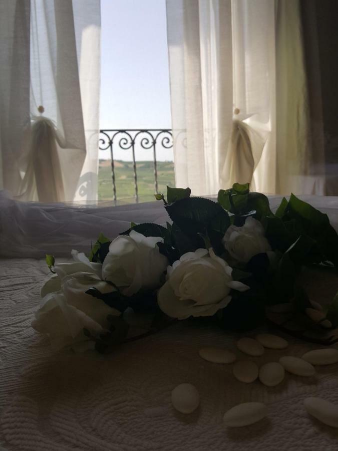 La Terrazza Sui Vigneti-Rovescala Bed & Breakfast San Damiano al Colle Dış mekan fotoğraf